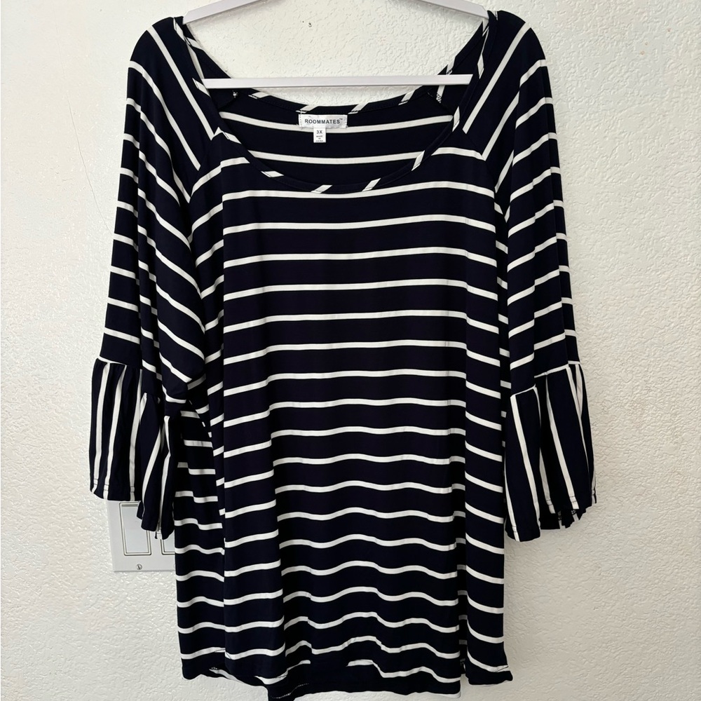 Roommates Top bell sleeves stripes